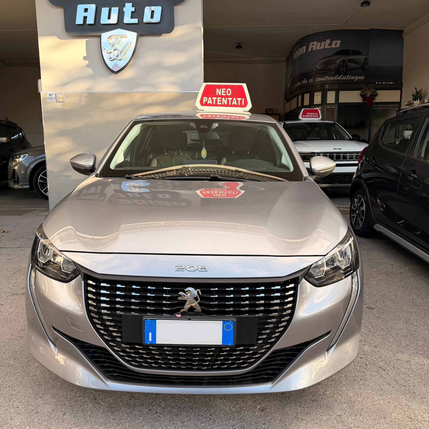 Peugeot 208